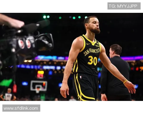 昔日王者库里状态下滑，何去何从？