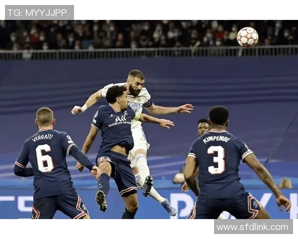 超级对决皇马巅峰争锋巅峰大战引爆全场焦点成为最受瞩目看点 超级对决皇马巅峰争锋巅峰大战引爆全场焦点成为最受瞩目看点